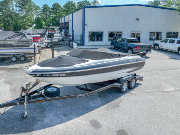 Gray- Glastron XL255 - Image 8
